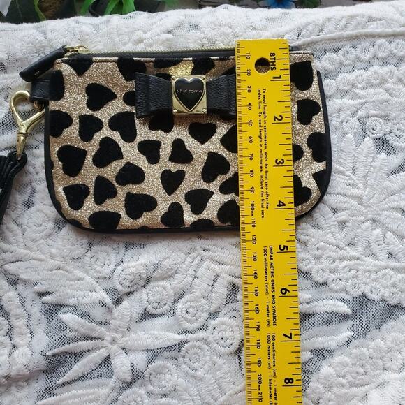 Betsey Johnson Animal Print Wristlet - Picture 4 of 7